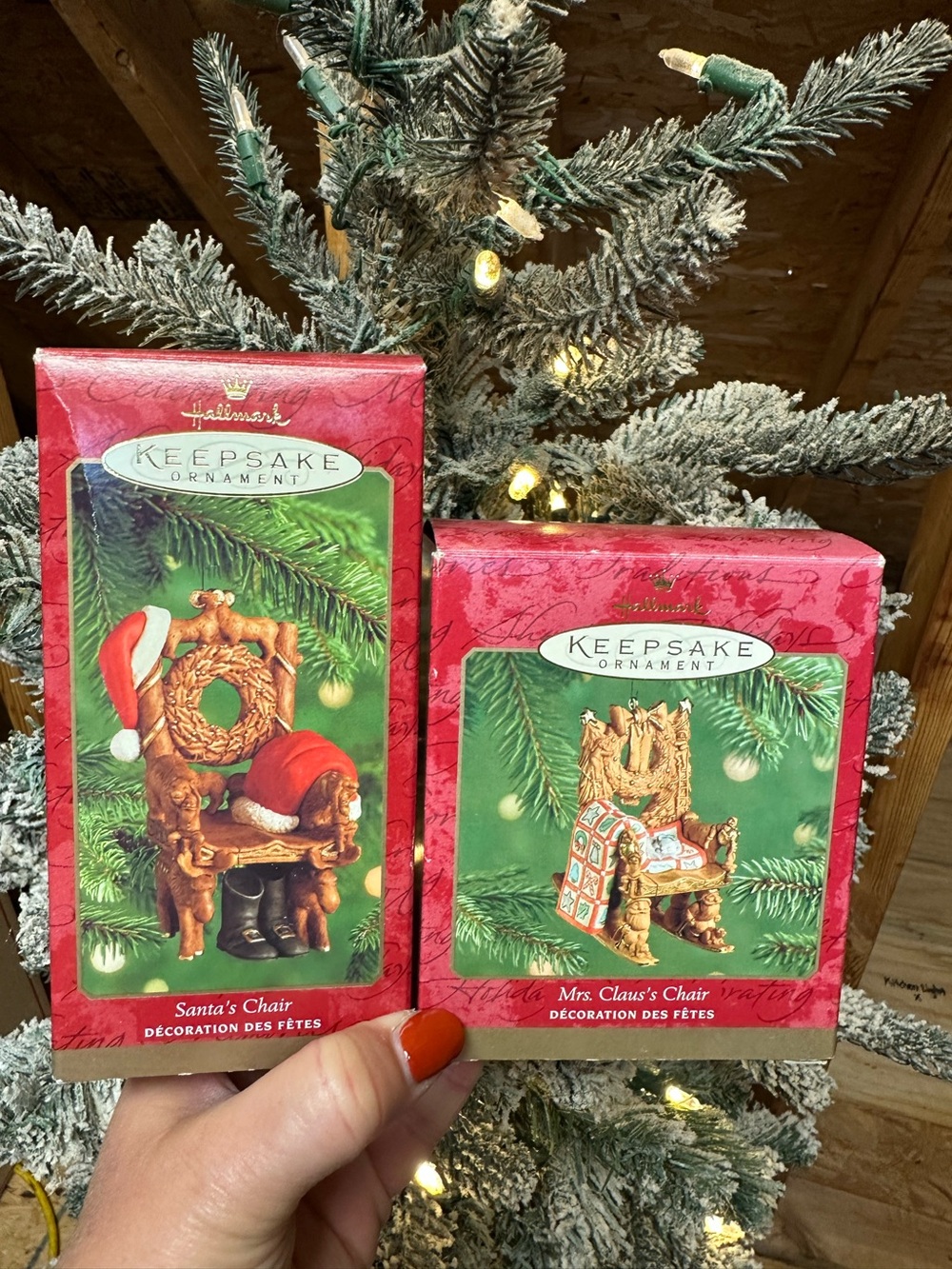 Hallmark Keepsake Santa & Mrs Claus Chair Ornaments Set of 2 - Picture 2 of 8